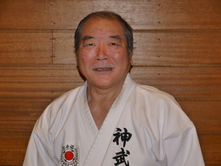 館長　　渡邊　二三男